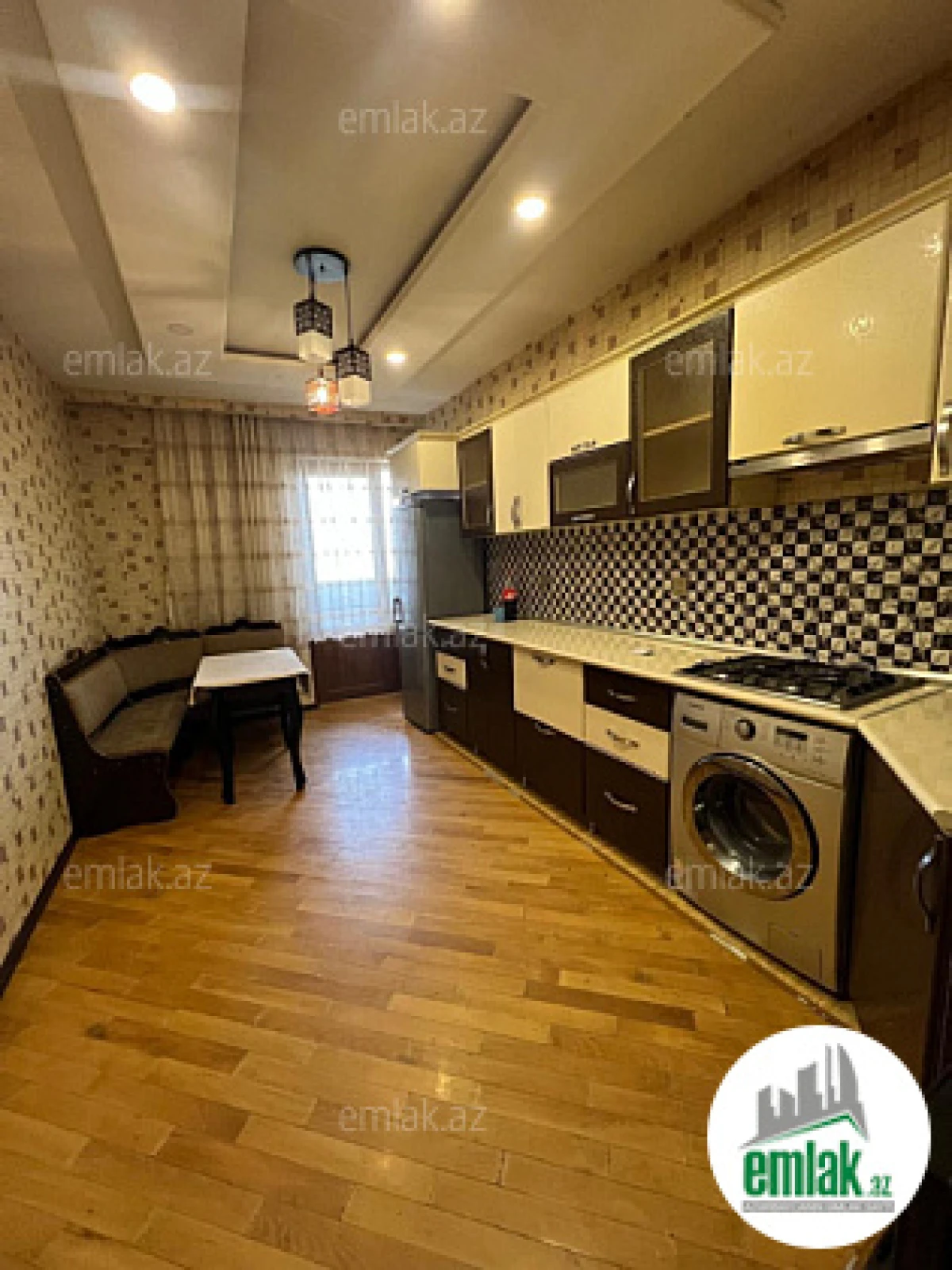 Satılır 3 otaqlı yeni tikili 107 m²