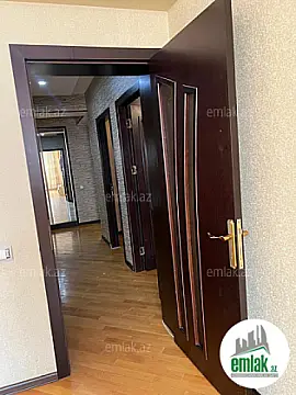 Satılır 3 otaqlı yeni tikili 107 m²