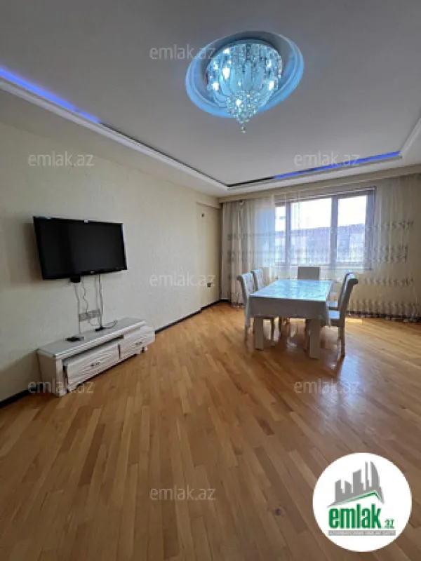 Satılır 3 otaqlı yeni tikili 107 m²