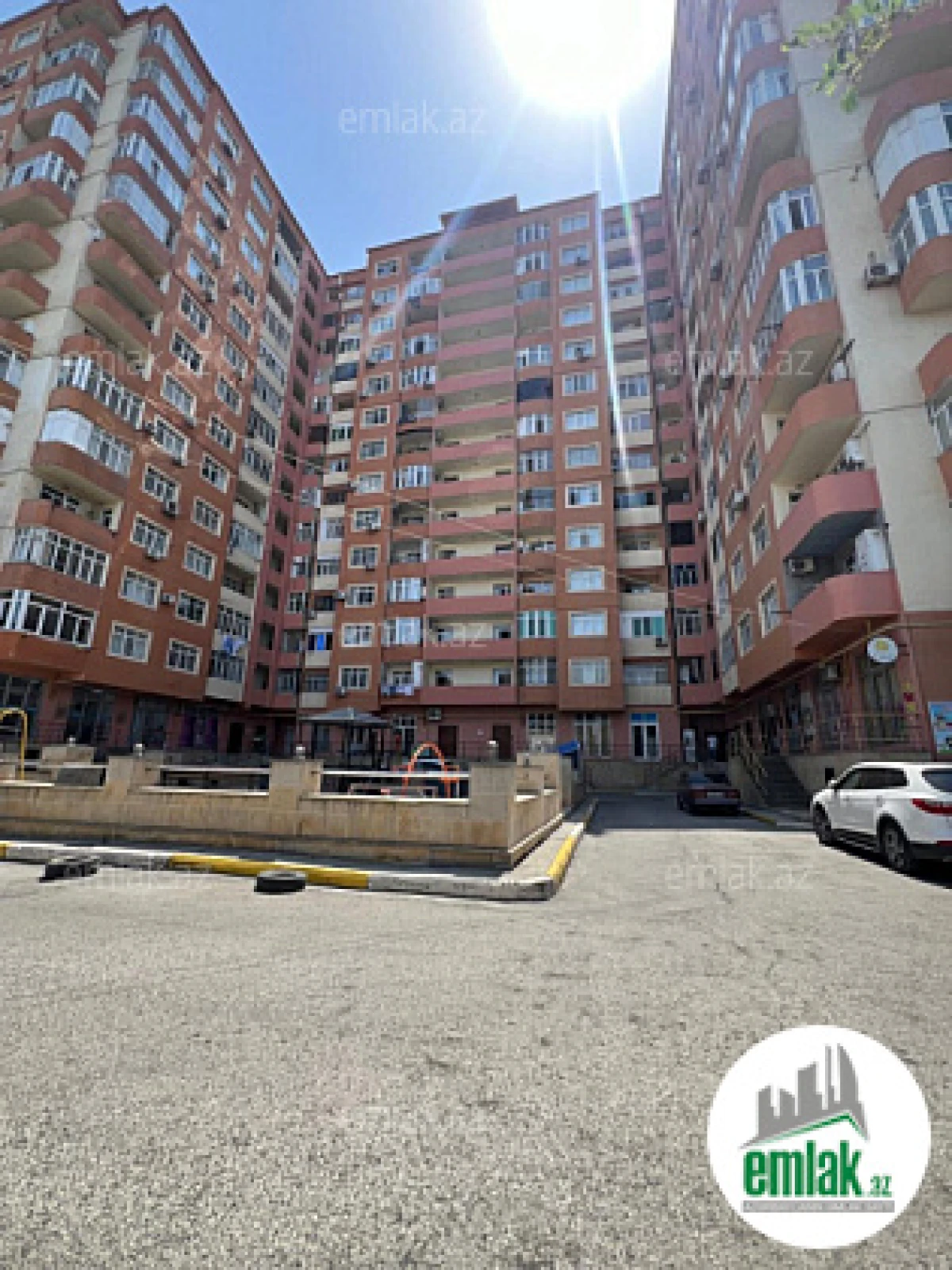 Satılır 3 otaqlı yeni tikili 107 m²