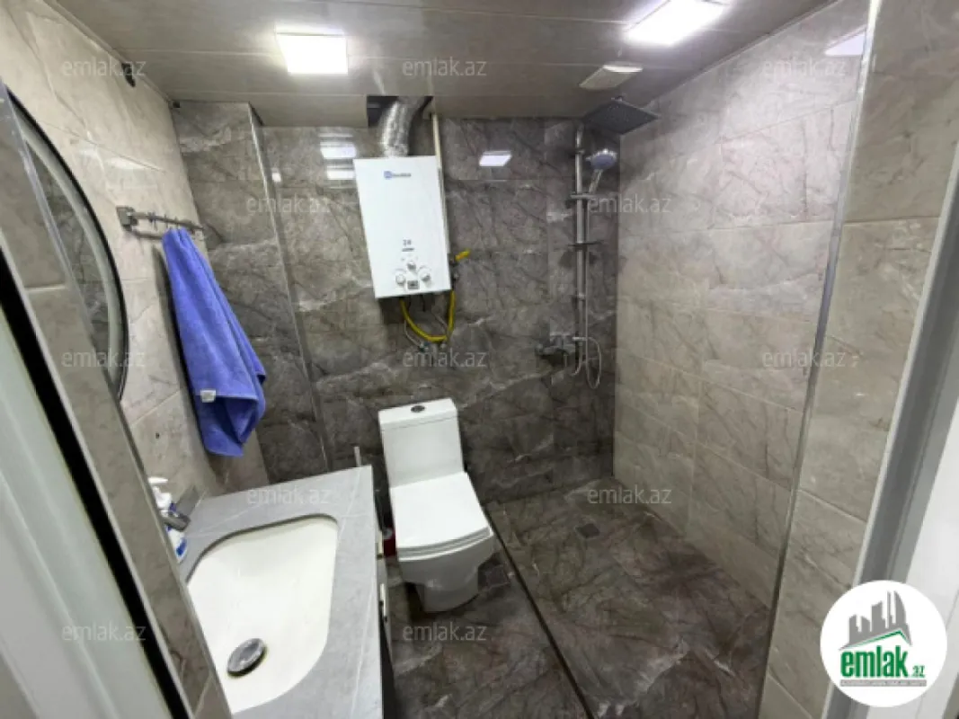Satılır 3 otaqlı köhnə tikili 72 m²