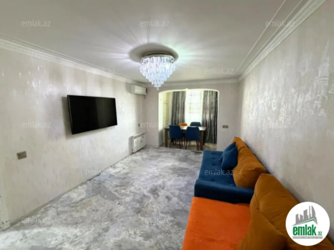Satılır 3 otaqlı köhnə tikili 72 m²