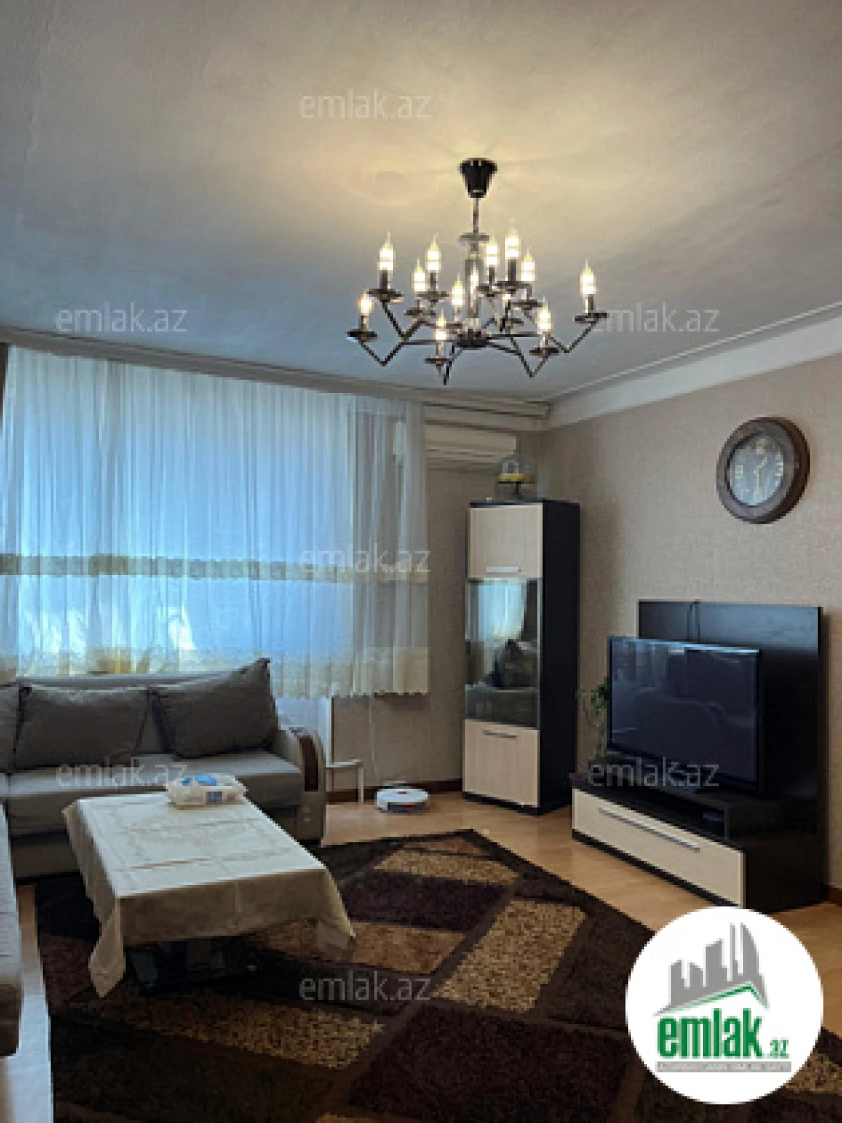 Satılır 4 otaqlı köhnə tikili 90 m²