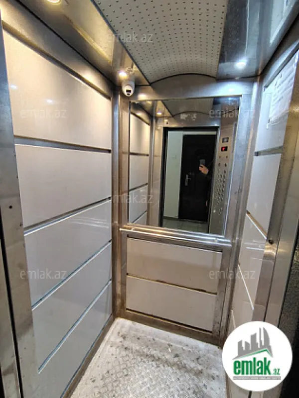 Satılır 2 otaqlı yeni tikili 60 m²