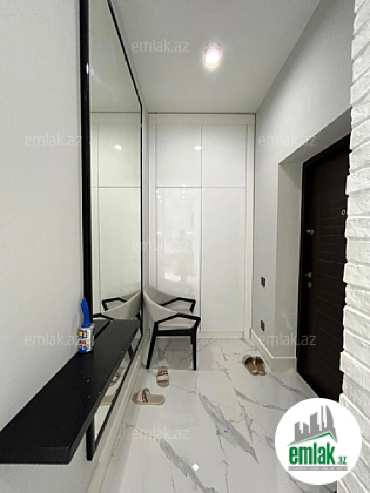 Satılır 3 otaqlı yeni tikili 74 m²