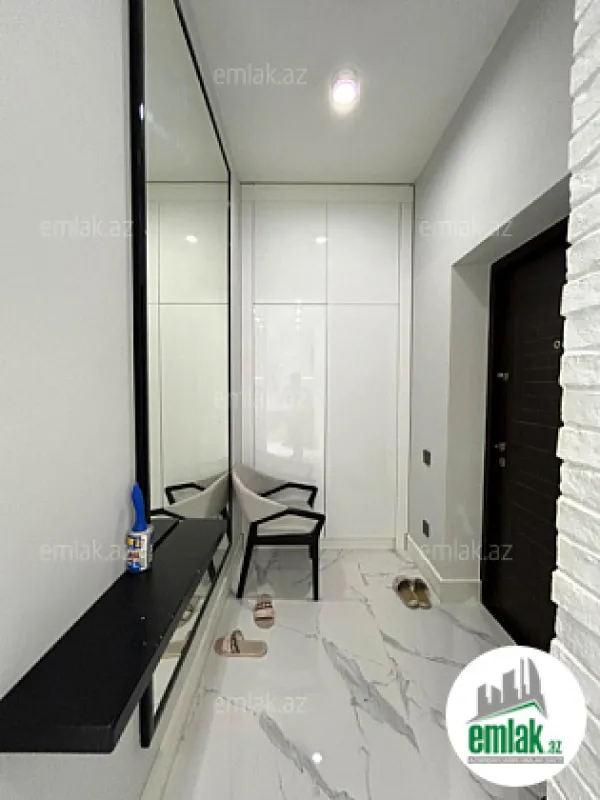 Satılır 3 otaqlı yeni tikili 74 m²