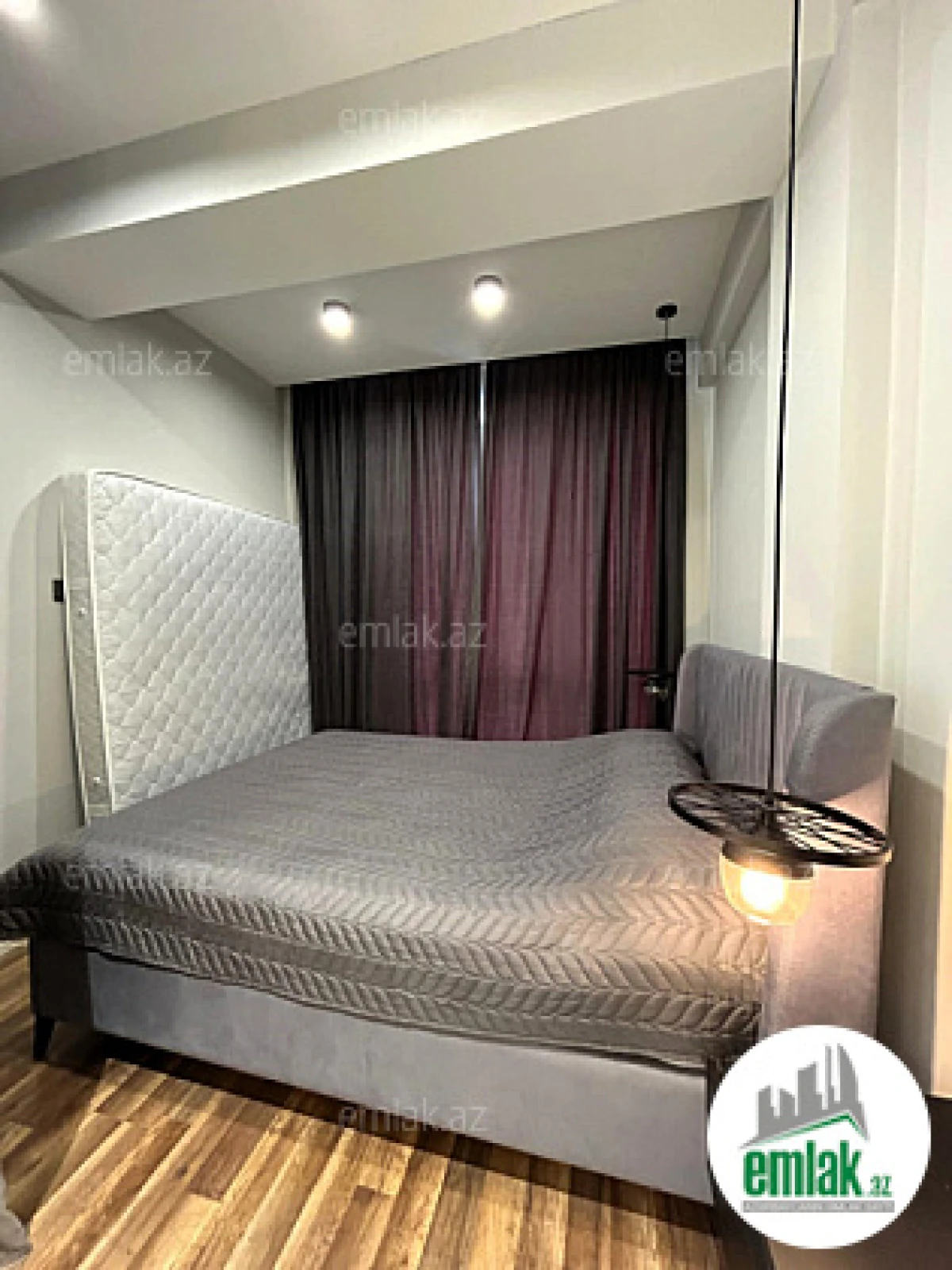 Satılır 3 otaqlı yeni tikili 74 m²