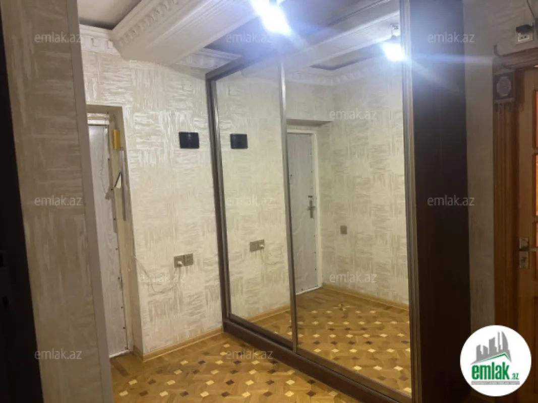 Satılır 3 otaqlı köhnə tikili 60 m²