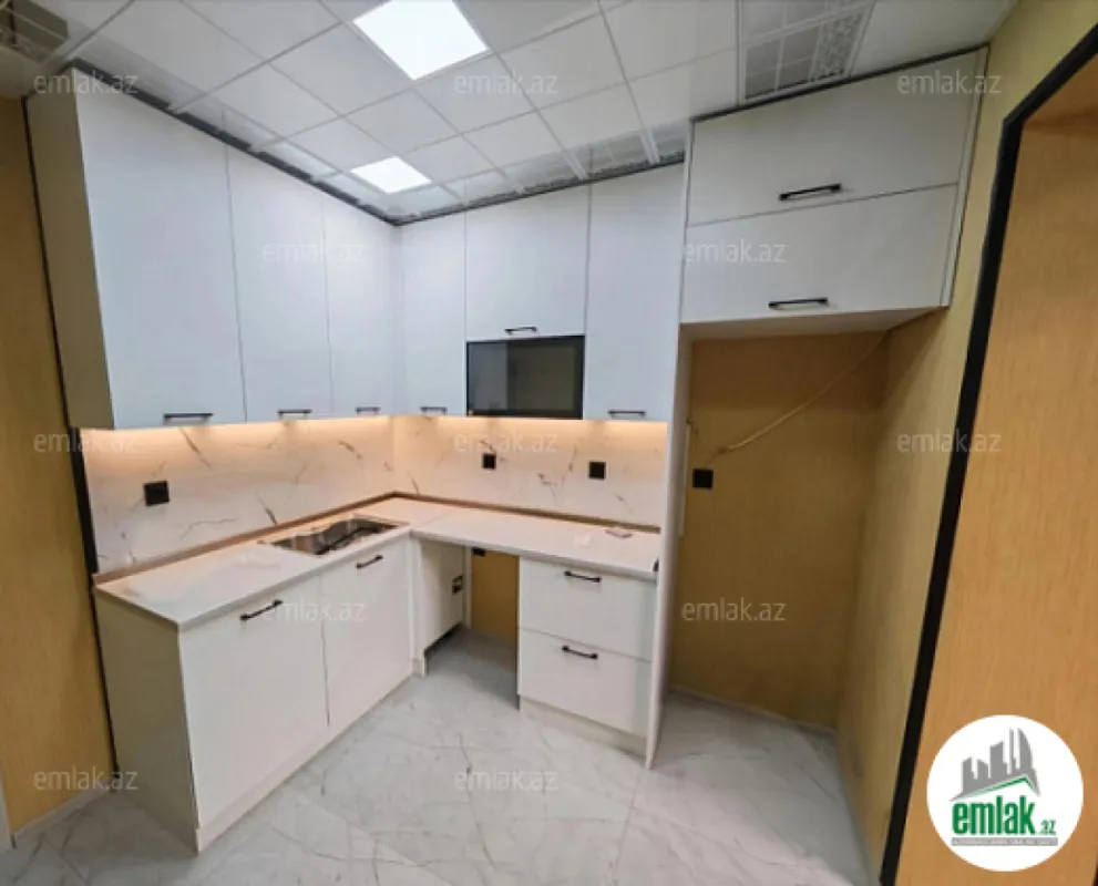 Satılır 3 otaqlı köhnə tikili 76 m²