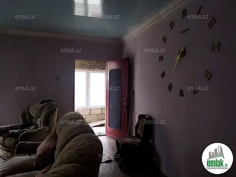 Satılır 3 otaqlı həyət evi 100 m²