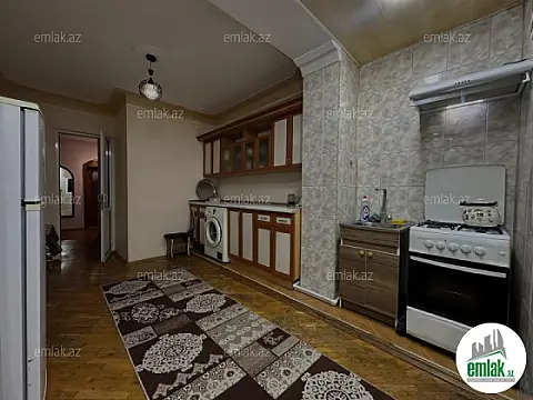 Satılır 3 otaqlı köhnə tikili 76 m²