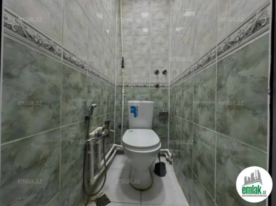 Satılır 3 otaqlı köhnə tikili 76 m²