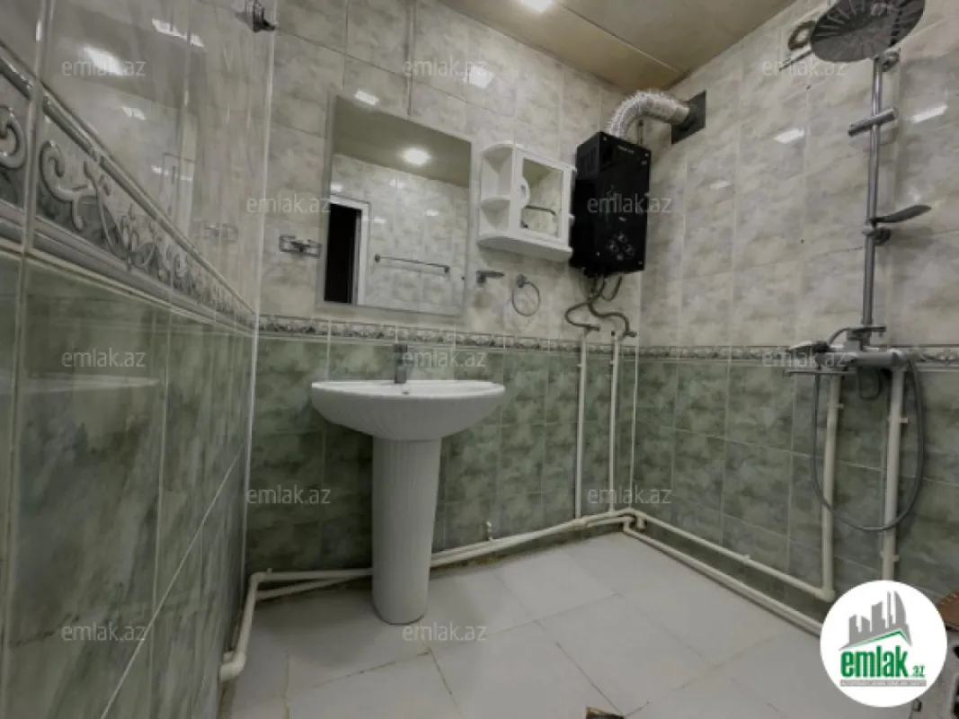 Satılır 3 otaqlı köhnə tikili 76 m²