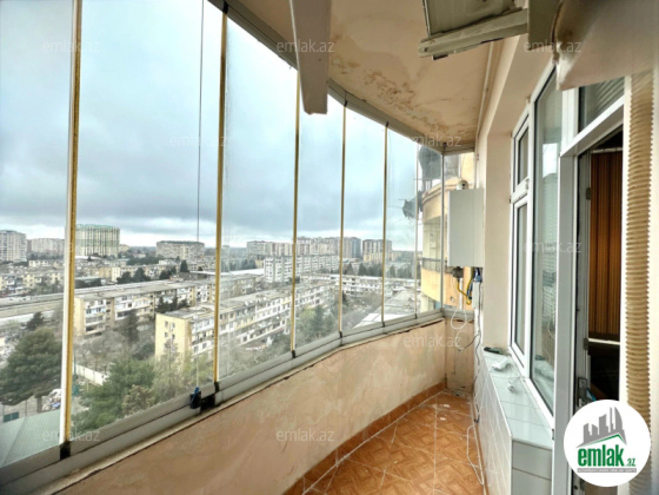 Satılır 2 otaqlı yeni tikili 93 m²