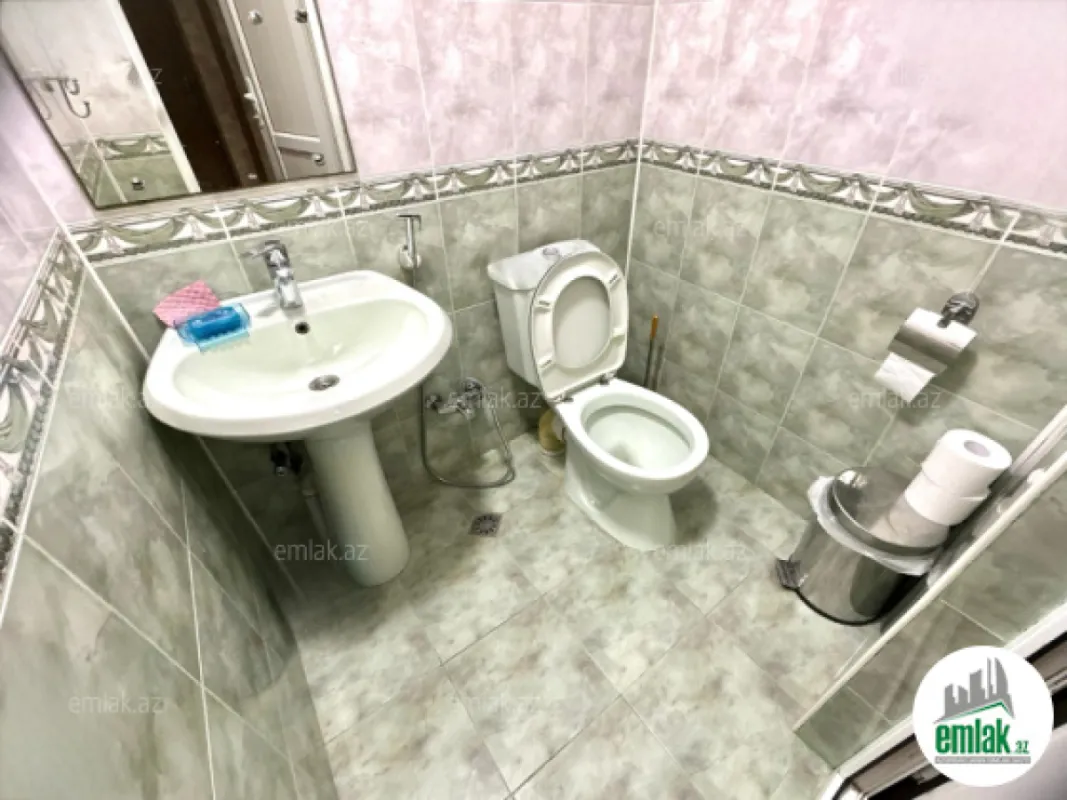 Satılır 2 otaqlı yeni tikili 93 m²