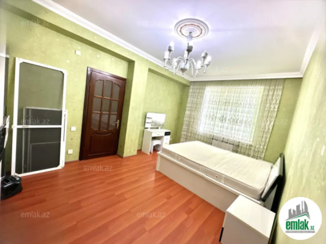 Satılır 2 otaqlı yeni tikili 93 m²