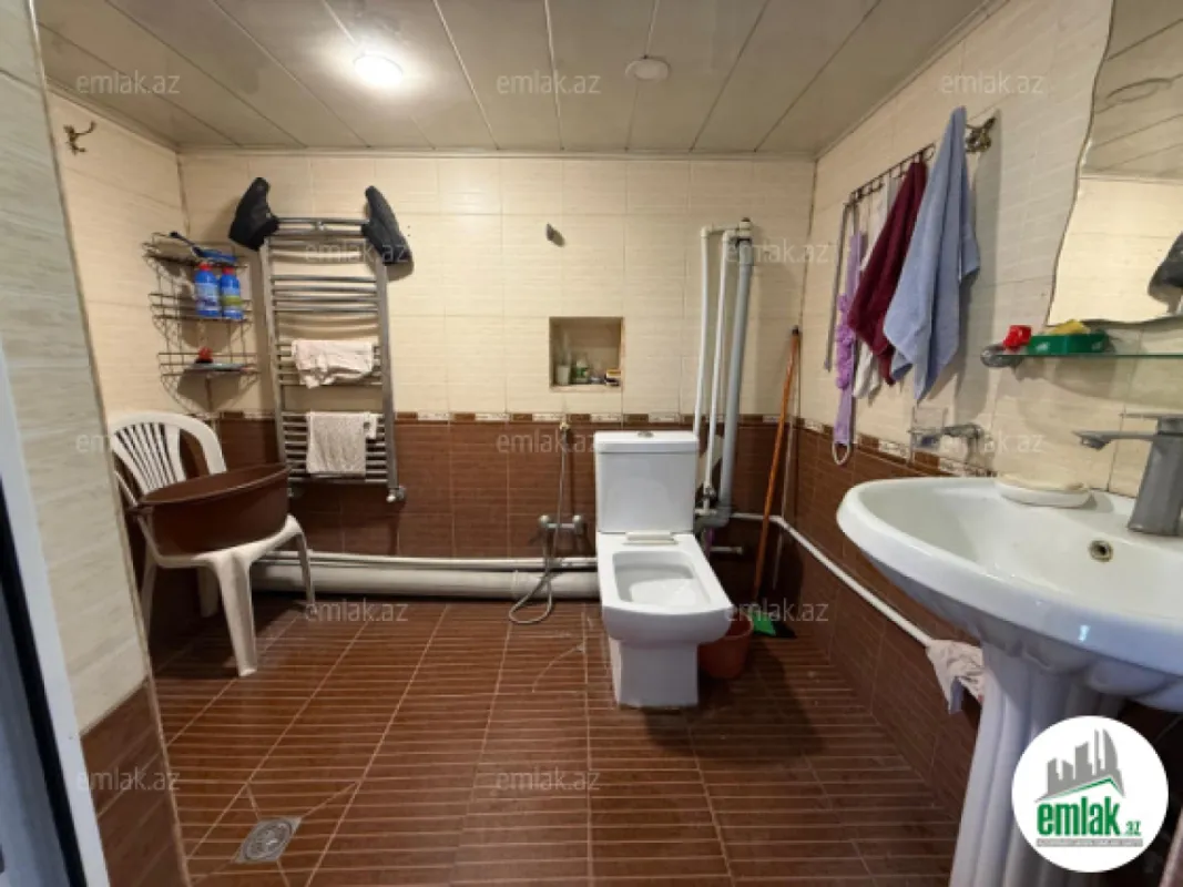 Satılır 3 otaqlı həyət evi 100 m²