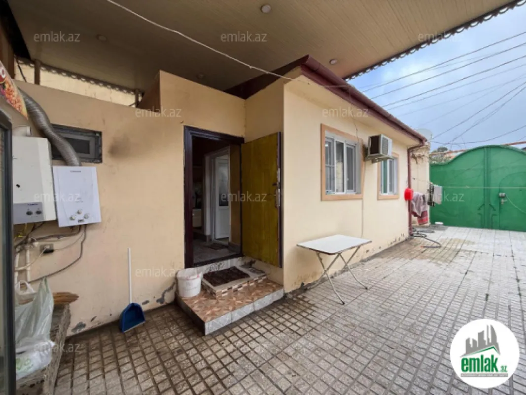 Satılır 3 otaqlı həyət evi 100 m²