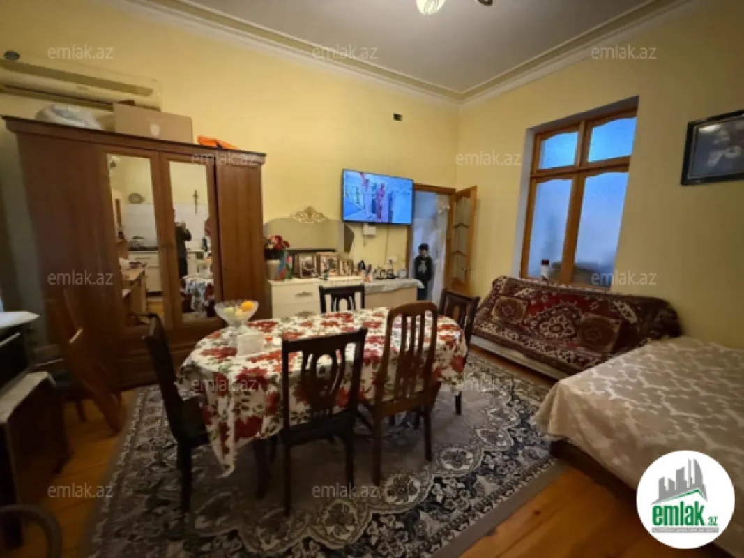 Satılır 3 otaqlı həyət evi 100 m²