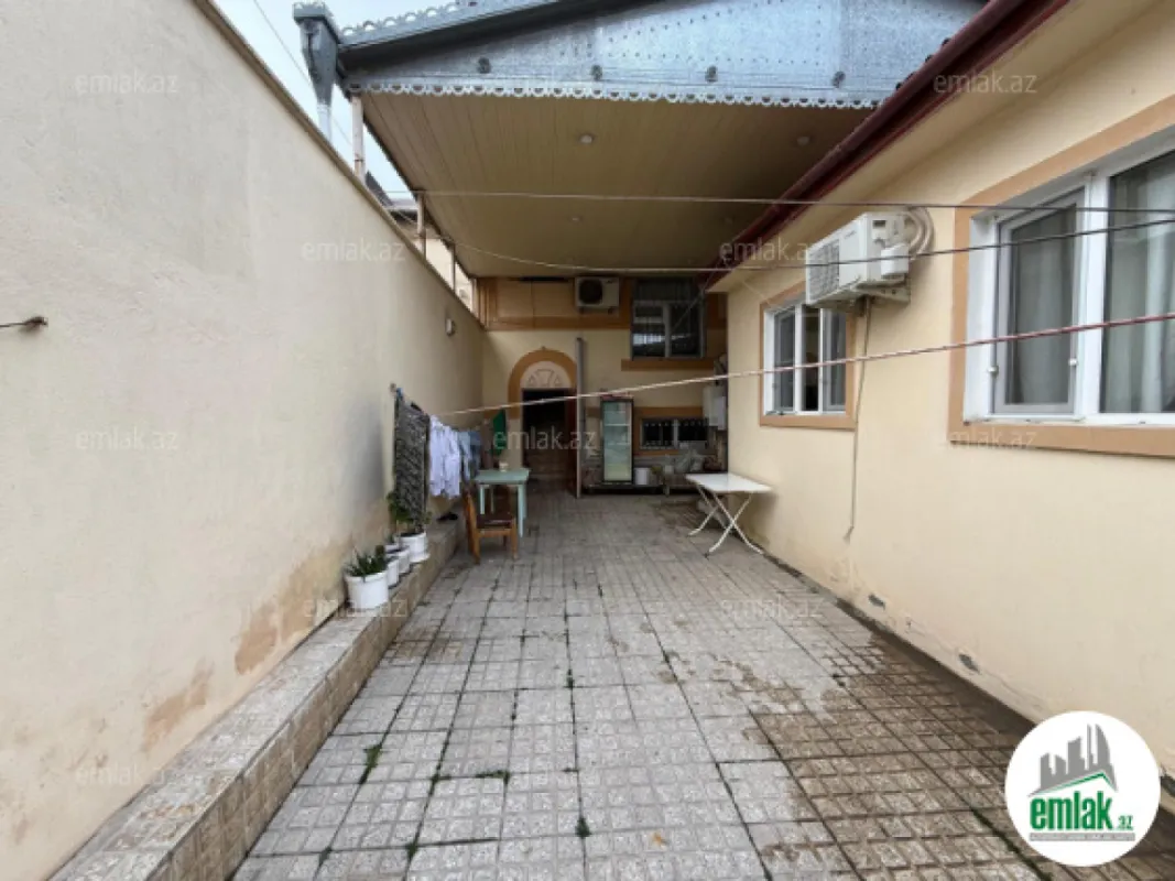 Satılır 3 otaqlı həyət evi 100 m²