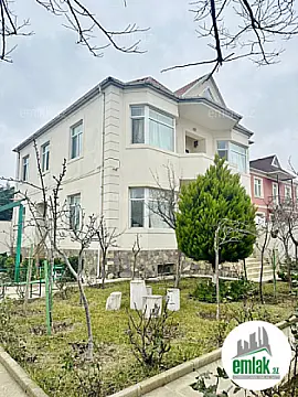 Satılır 8 otaqlı həyət evi 330 m² — Bakı 8 otaq 330.00 m²