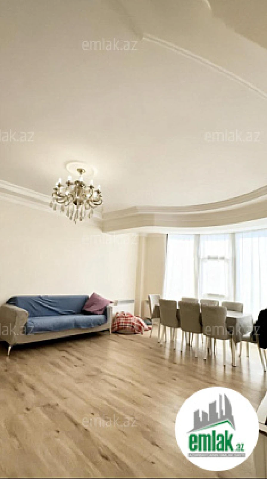 Satılır 3 otaqlı yeni tikili 135 m²