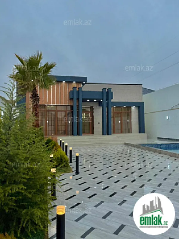 Satılır 4 otaqlı mənzil 180 m²