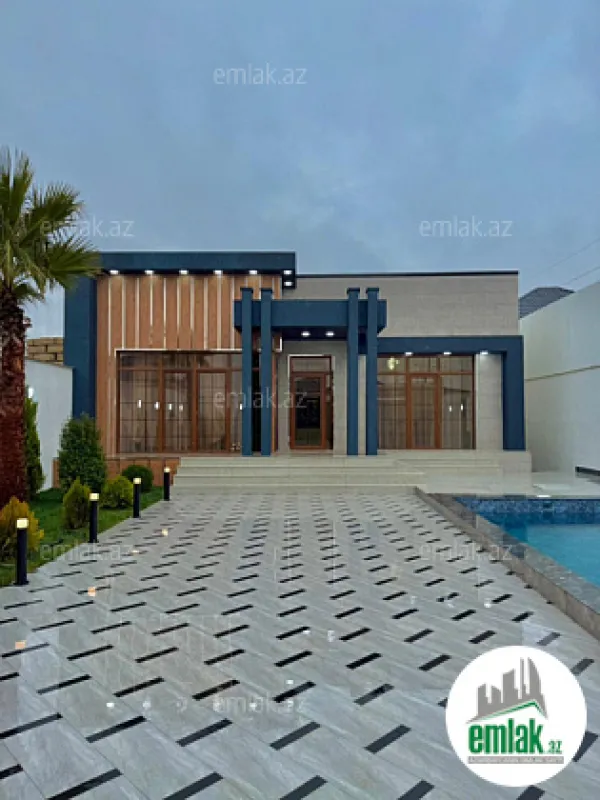 Satılır 4 otaqlı mənzil 180 m²
