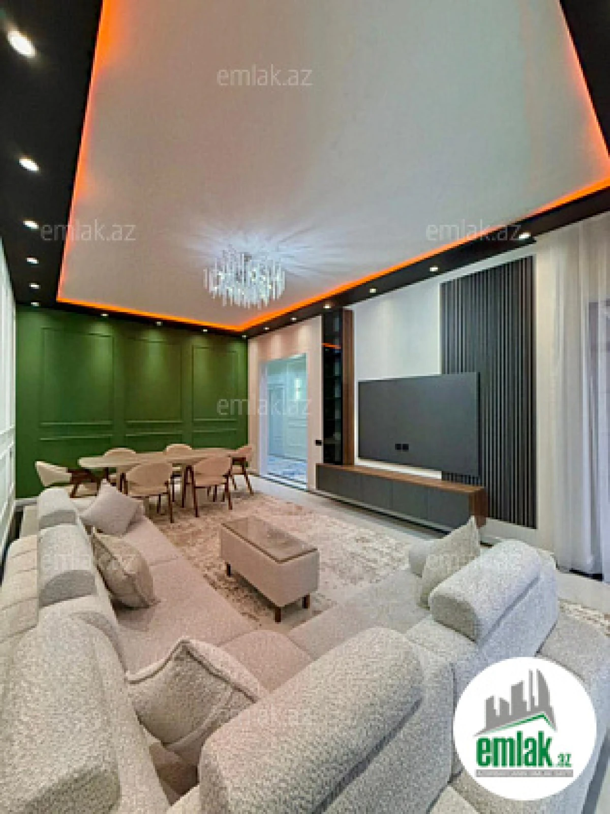 Satılır 4 otaqlı mənzil 180 m²