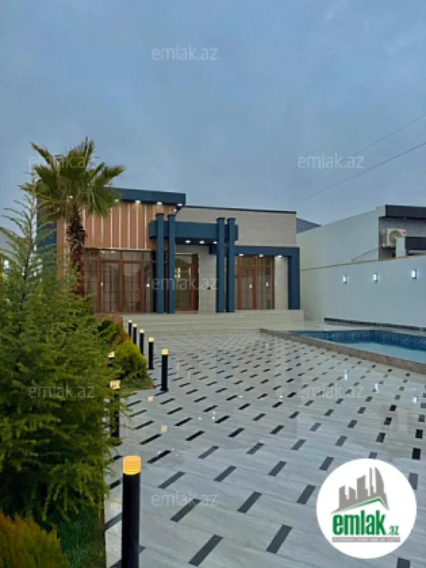 Satılır 4 otaqlı mənzil 180 m²