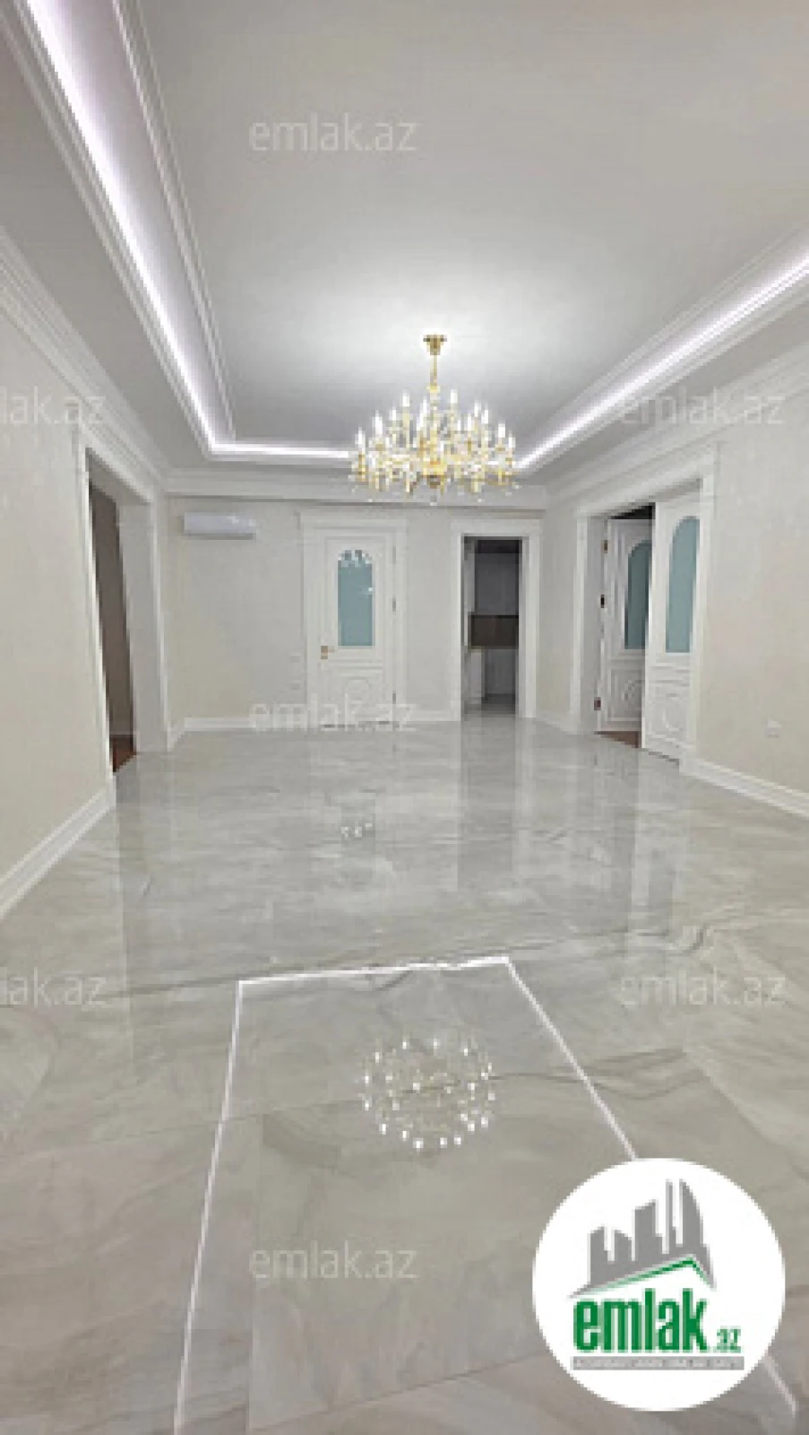 Satılır 4 otaqlı yeni tikili 211 m²