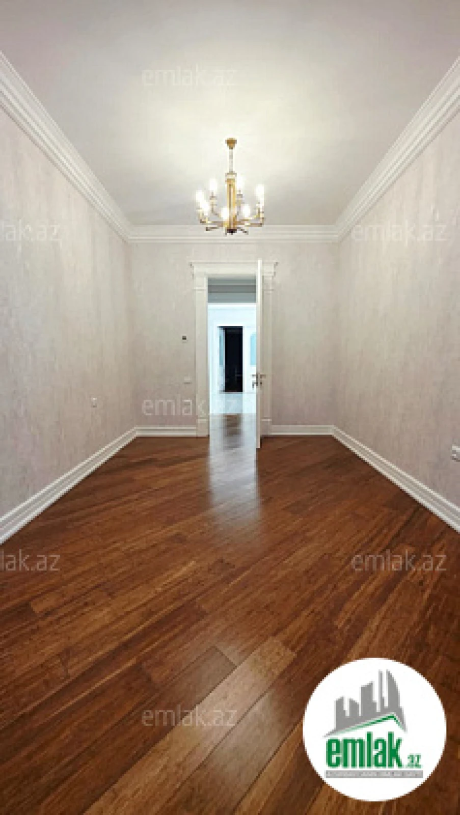 Satılır 4 otaqlı yeni tikili 211 m²