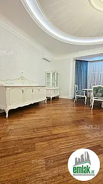 Satılır 4 otaqlı yeni tikili 211 m²