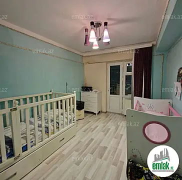 Satılır 3 otaqlı köhnə tikili 80 m²