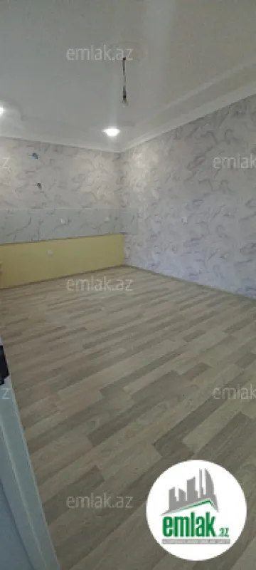 Satılır 4 otaqlı həyət evi 250 m²