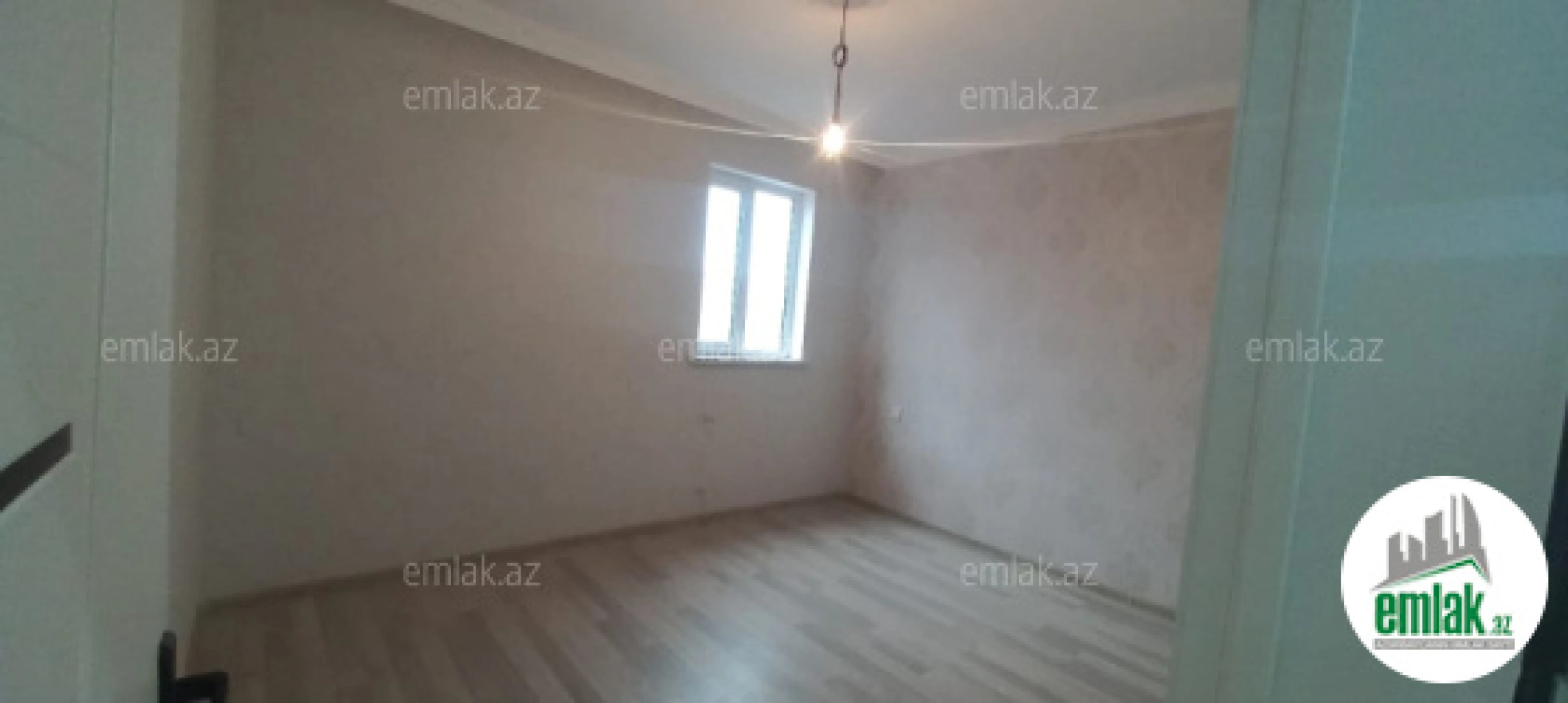 Satılır 4 otaqlı həyət evi 250 m²