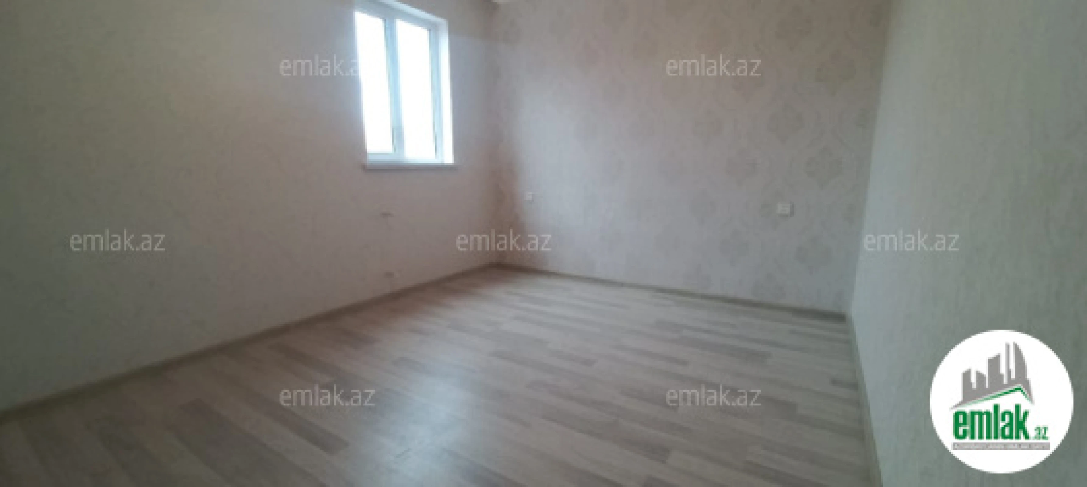 Satılır 4 otaqlı həyət evi 250 m²