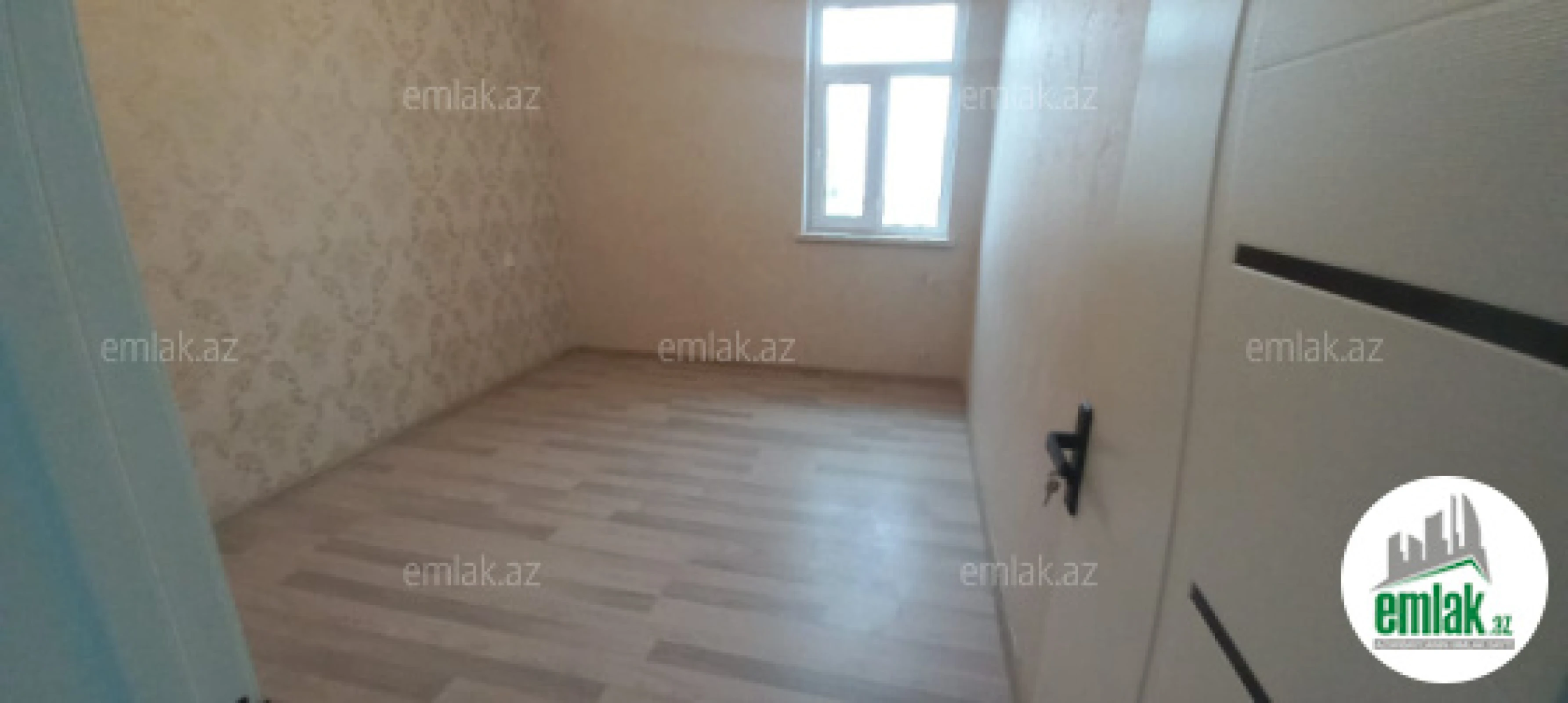Satılır 4 otaqlı həyət evi 250 m²
