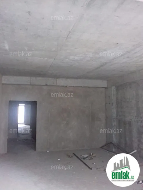 Satılır 4 otaqlı yeni tikili 185 m²