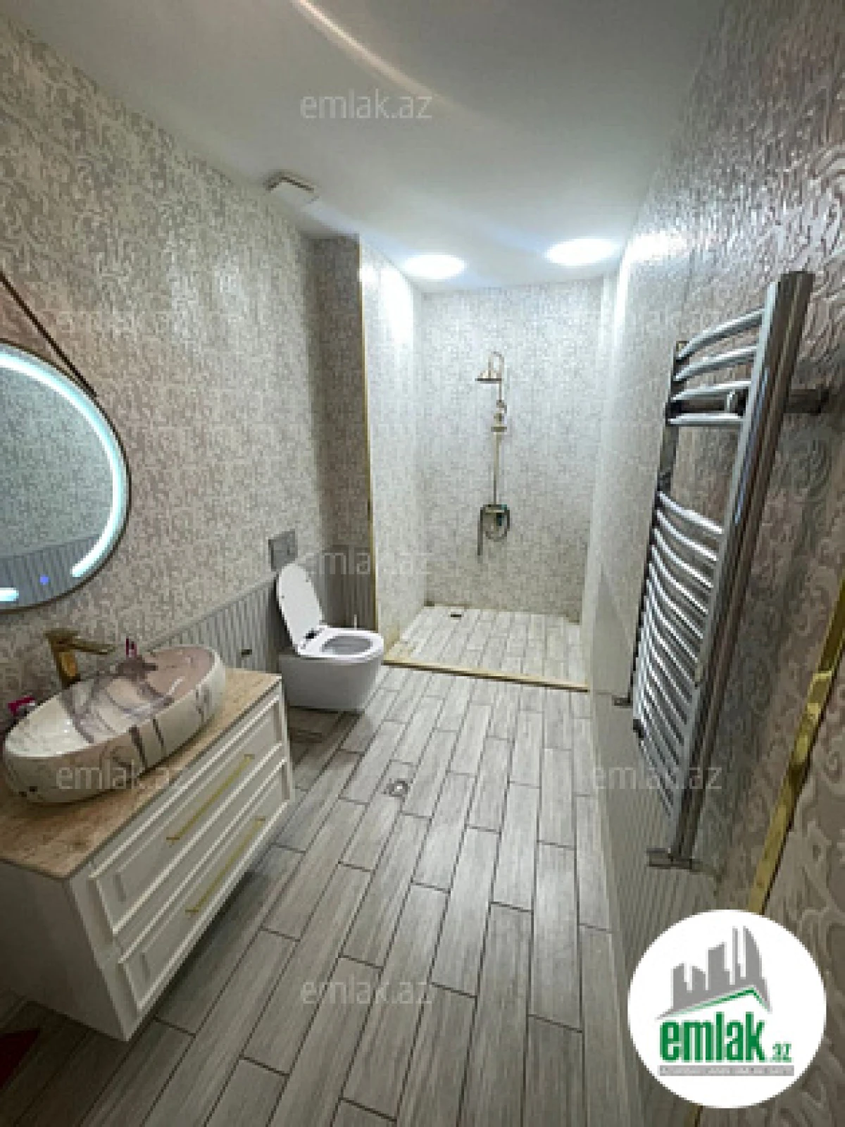 Satılır 3 otaqlı yeni tikili 100 m²