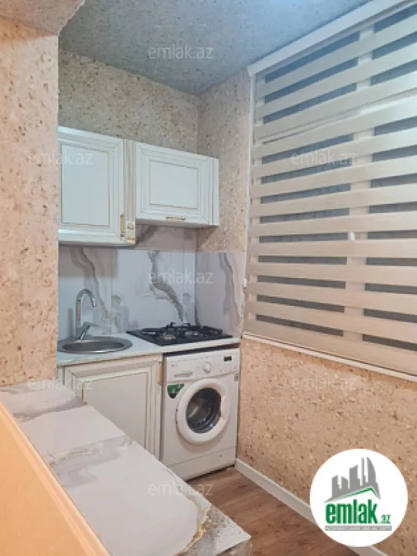 Satılır 2 otaqlı köhnə tikili 35 m²