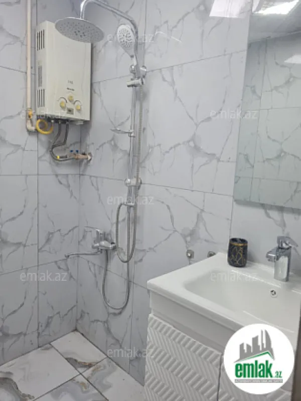 Satılır 2 otaqlı köhnə tikili 35 m²