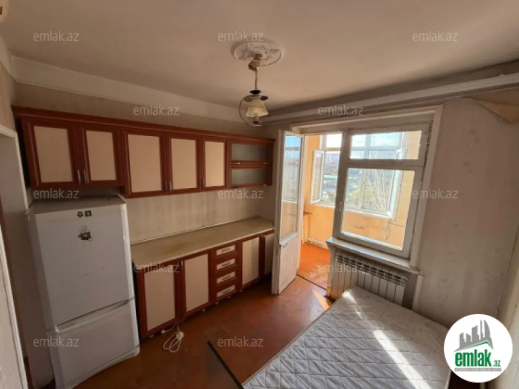 Satılır 3 otaqlı köhnə tikili 65 m²