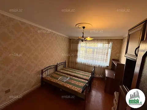 Satılır 3 otaqlı köhnə tikili 65 m²