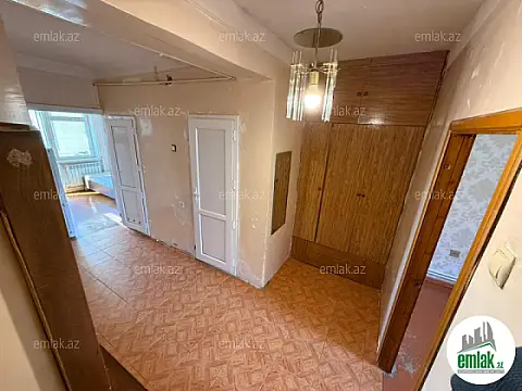 Satılır 3 otaqlı köhnə tikili 65 m²