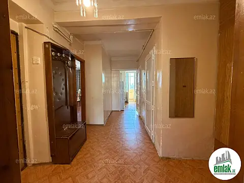 Satılır 3 otaqlı köhnə tikili 65 m² — Bakı 3 otaq 65.00 m²