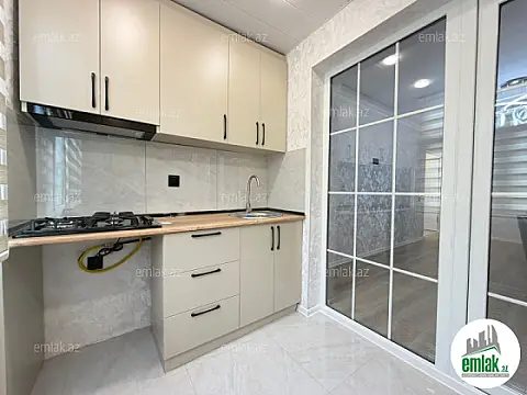 Satılır 1 otaqlı köhnə tikili 34 m²