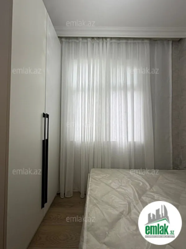 Satılır 1 otaqlı köhnə tikili 34 m²