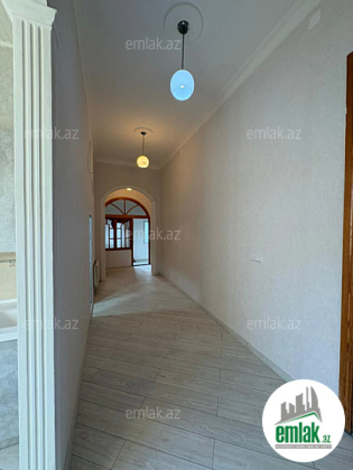 Satılır 3 otaqlı köhnə tikili 90 m²