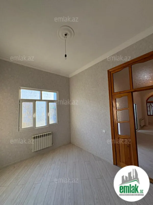 Satılır 3 otaqlı köhnə tikili 90 m²